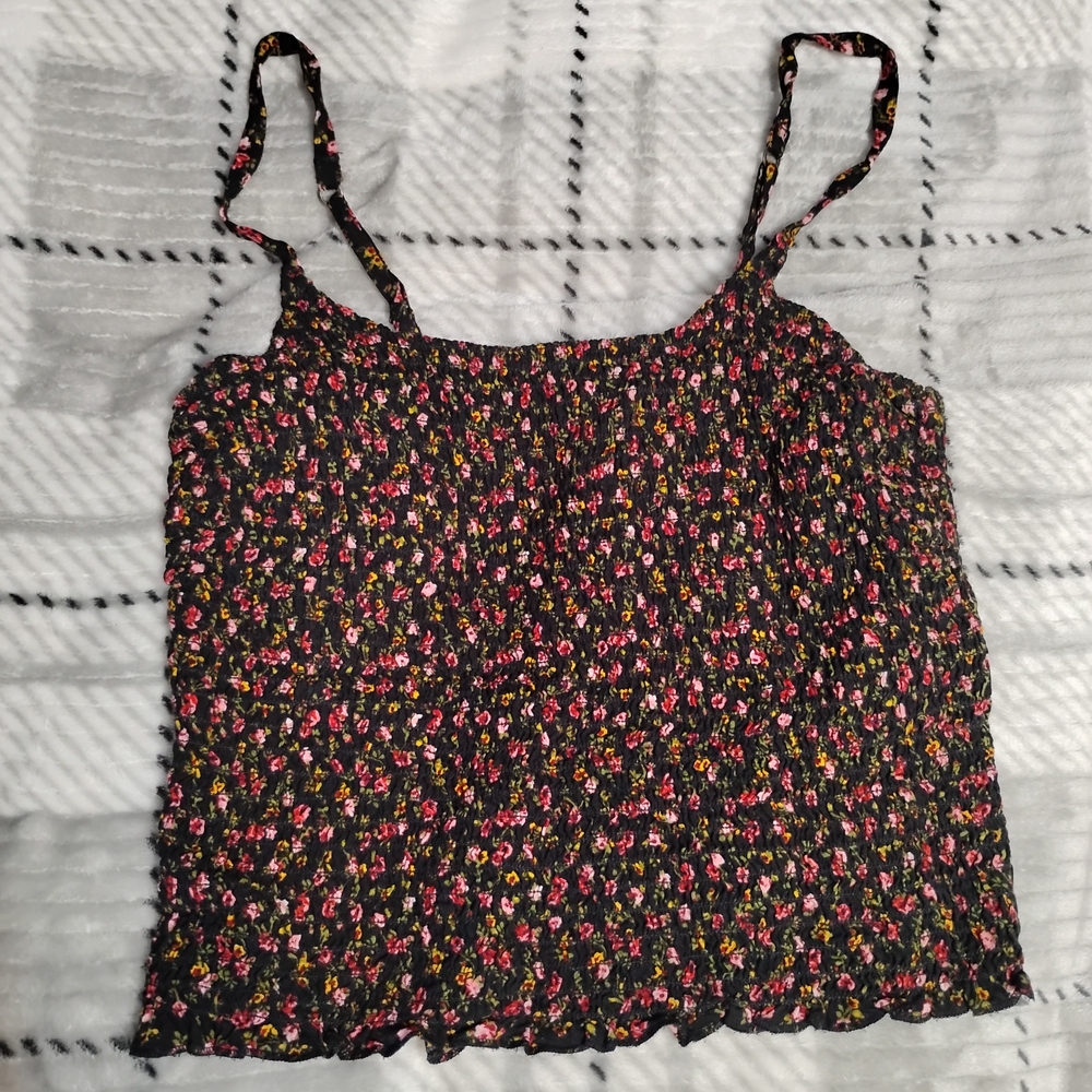 🔴4 For $25🔴 Floral Black and Pink Camisole Top - Picture 2 of 7